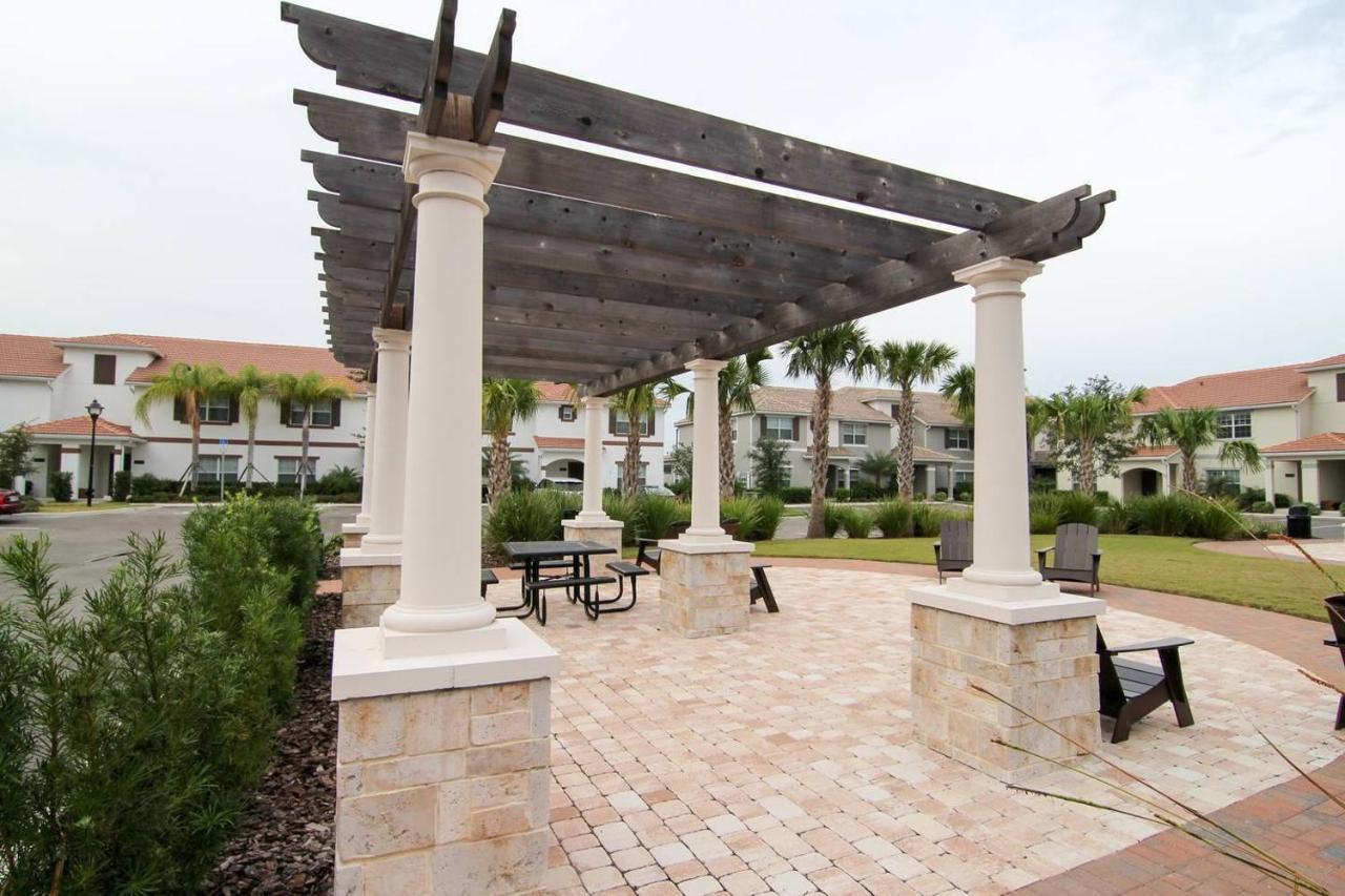 H - New 2 Bedroom Condo - 5 Miles To Disney - Free Water Park 基西米 外观 照片